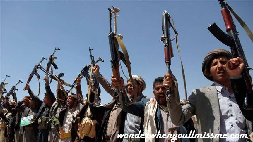 Houthis กลุ่มกบฏฮูตีของเยเมนยิงโดรนและขีปนาวุธที่ใจกลางอุตสาหกรรมน้ำมันของซาอุดีอาระเบียเมื่อวันอาทิตย์ที่ผ่านมาโดยโจมตีโรงงาน
