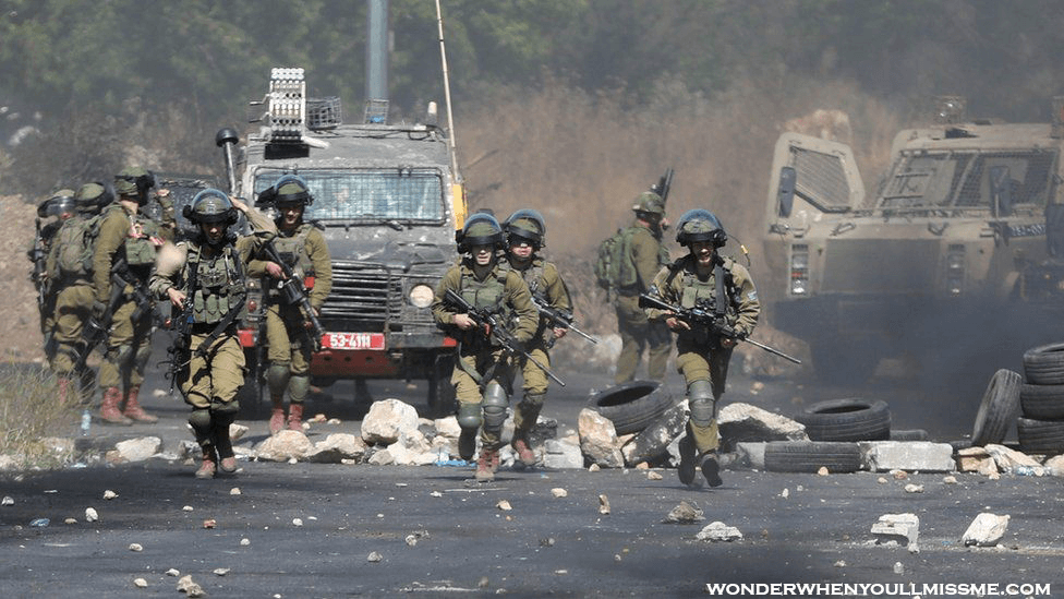 Israeli forces ผู้ประท้วงชาวปาเลสไตน์ประมาณ 270 คนได้รับบาดเจ็บ ส่วนใหญ่เป็นแก๊สน้ำตา ในการเผชิญหน้ากับกองทหารอิสราเอลในเขตเวสต์
